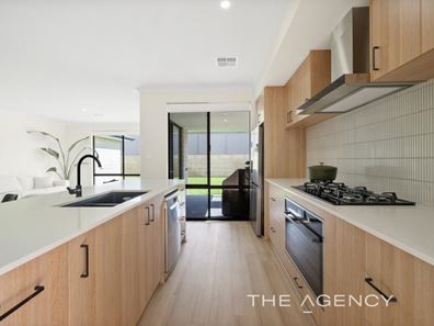 24 Warburton Street, Mandogalup WA 6167