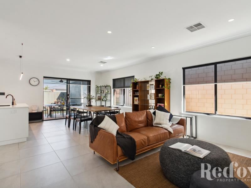 30 Berckelman Circuit, South Guildford