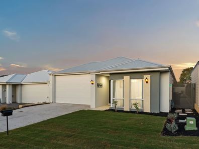 4 Jennings Street, Hammond Park WA 6164