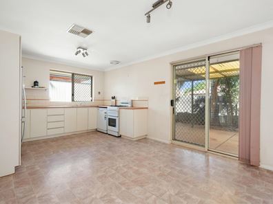 3/8 Rhodes Street, Kalgoorlie WA 6430