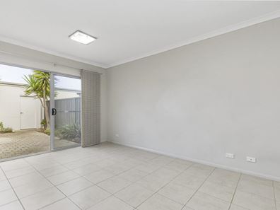 29 Wyperfeld Street, Yanchep WA 6035