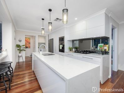 28 Peachey Avenue, Kewdale WA 6105