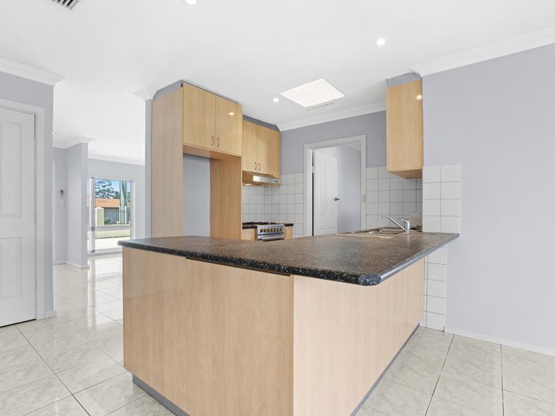 11 Okewood Way, Morley WA 6062