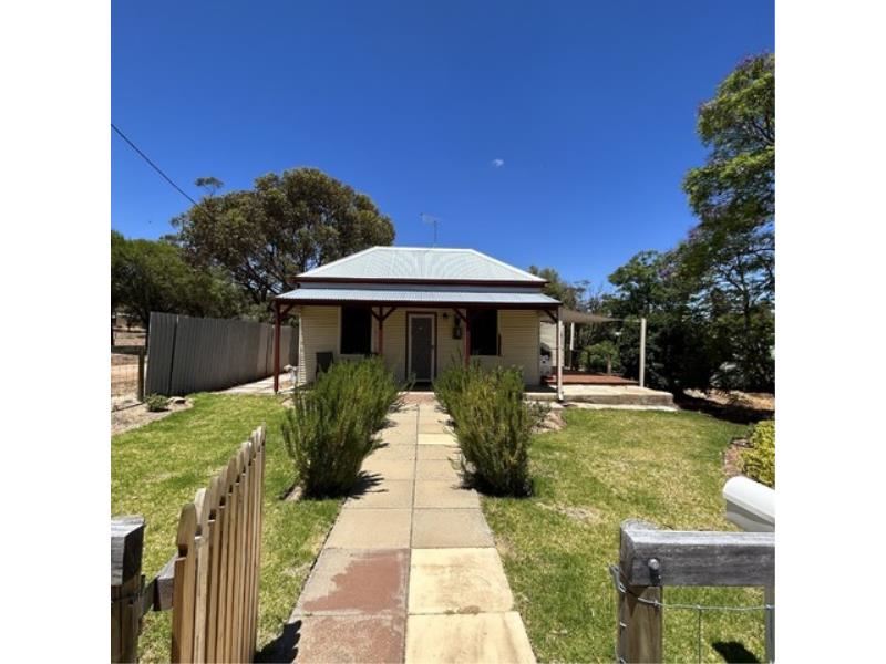15 Sharow Street, Pingelly