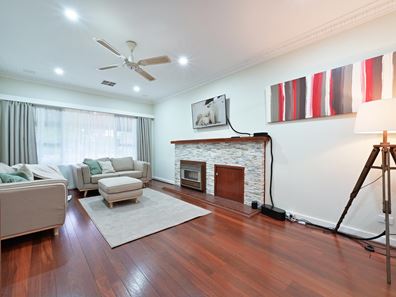 28 Timewell Street, Dianella WA 6059