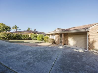 29A Seaspray Crest, Ballajura WA 6066