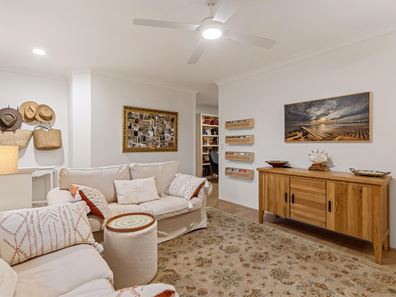 4 Argonaut Avenue, Waikiki WA 6169