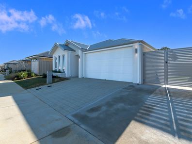 18 Foraker Street, Haynes WA 6112