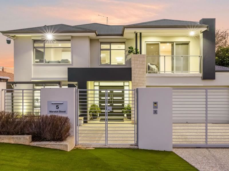 5 Warwick Street, St James