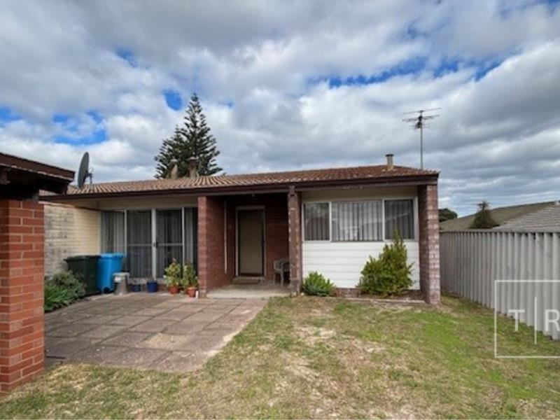 12A Daphne Street, Castletown