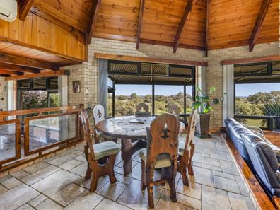31 Webber Road, Moresby WA 6530