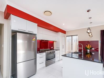 87 Bradstocks Grove, Southern River WA 6110