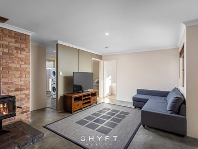 32 Orchid Drive, Glen Iris WA 6230