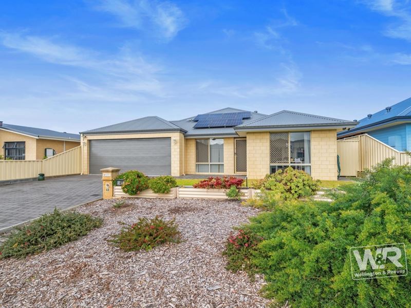 40 Celestial Drive, Mckail