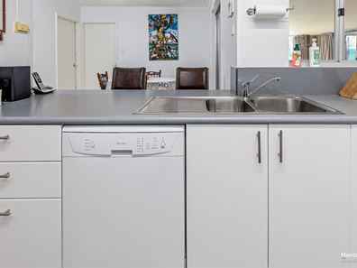6 Saffron Court, Kelmscott WA 6111