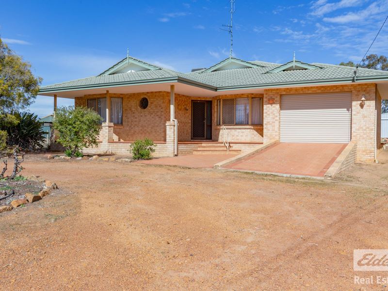 9 Great Southern  Highway, Beverley WA 6304