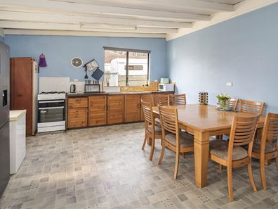 113 Bussell Highway, West Busselton WA 6280