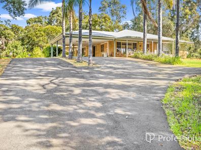 52 Australind Road, Leschenault WA 6233