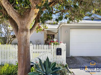 15 Roberts Street, Bayswater WA 6053