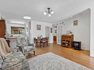 5/5 Ashford Avenue, Rockingham WA 6168