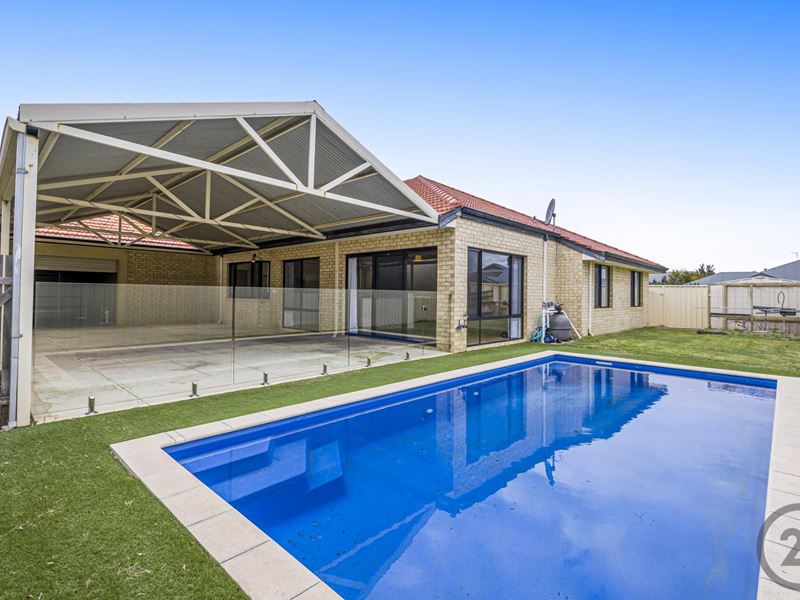 1 Victor Drive, Madora Bay