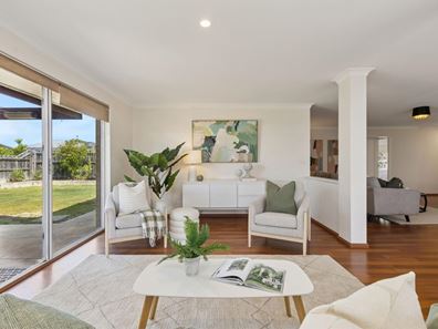 8 Bonsall Drive, Ellenbrook WA 6069