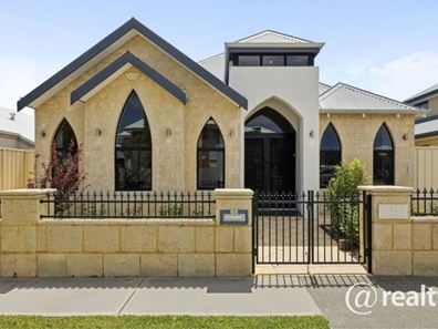 14 Leclair Terrace, Stirling WA 6021