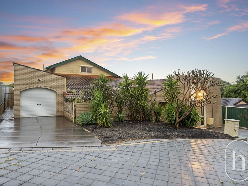 32 KENNEDY WAY, Padbury