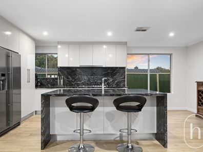 32 KENNEDY WAY, Padbury WA 6025