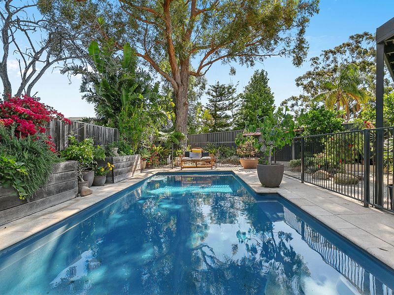 17B Pendine Street, Carine WA 6020