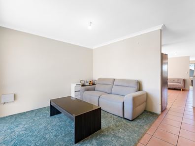 10 Cayman Place, Kenwick WA 6107