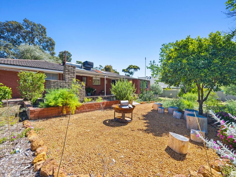 232 Kalamunda Road, Maida Vale WA 6057