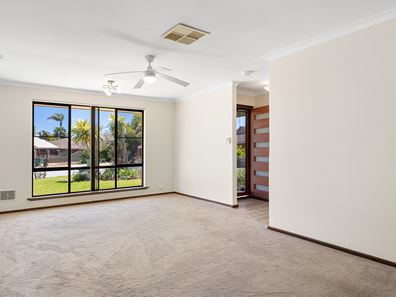 8 Belair Place, Cooloongup WA 6168