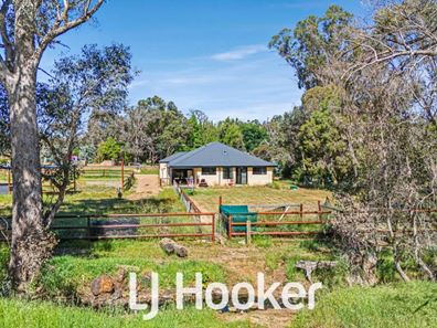 29 Rose Road, Allanson WA 6225