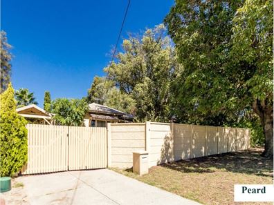 8 Smiths Avenue, Redcliffe WA 6104