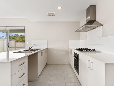 1 Jutland Avenue, Baldivis WA 6171