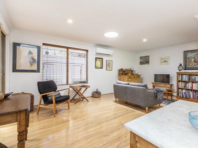 3/2 Bonnievale Street, Mount Hawthorn WA 6016