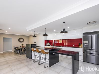 101 Rangeview Loop, Serpentine WA 6125