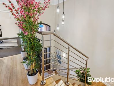 18 Vivaldi Drive, Mandurah WA 6210