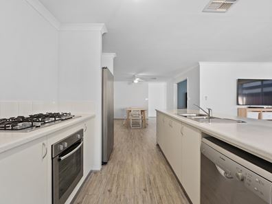 26 Linaker Street, Baldivis WA 6171