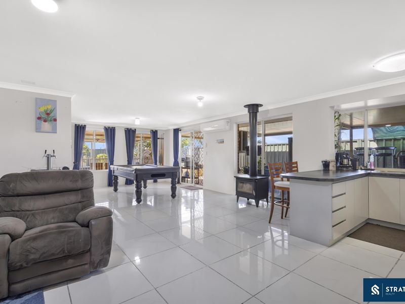 100 Seagrove Boulevard, Merriwa WA 6030