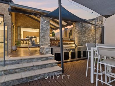 6 Midland Elbow, Mindarie WA 6030