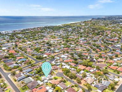 10 Bishop Place, West Busselton WA 6280