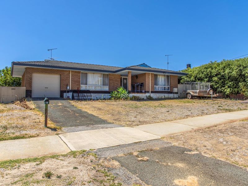 9 Dampier Drive, Golden Bay