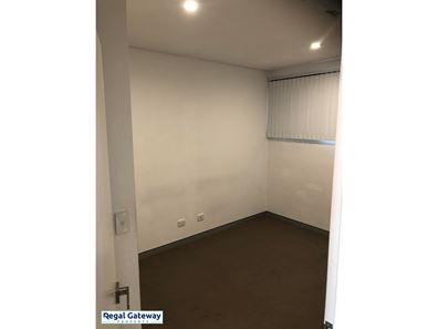 19/47 Carden Street, Cannington WA 6107