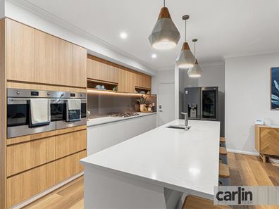 61 Nolan Way, Bateman WA 6150