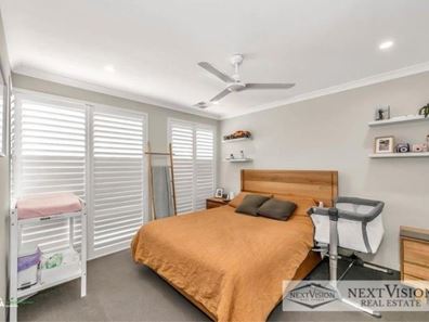 25 Nettup Street, Hammond Park WA 6164