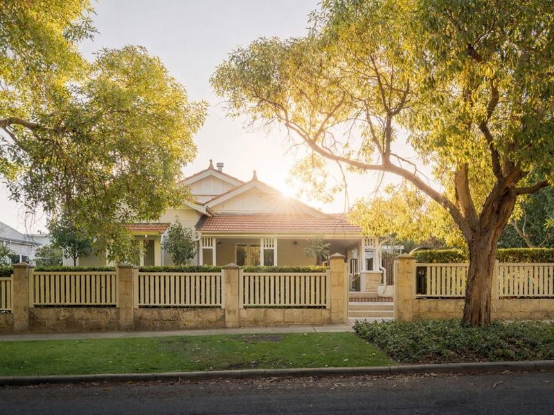 43 Hensman Road, Subiaco