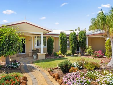36 Fourth Avenue, Shoalwater WA 6169