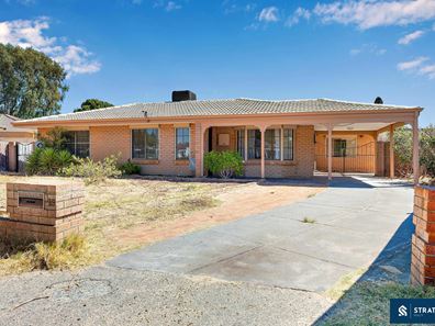 16 Merlin Close, Camillo WA 6111